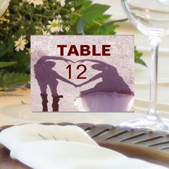 Bröllopspar Silhuett Hjärtan i Sand Bröllop Bordsnummer (Bridal Couple Silhouette Heart in Sand Wedding Table Number)