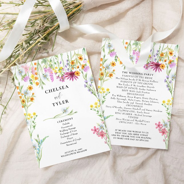 Bröllopsprogrammet Blommigt för Wildblomskugga Inbjudningar (Order of Service cards from the Wildflower Meadow wedding collection by Darling & May)