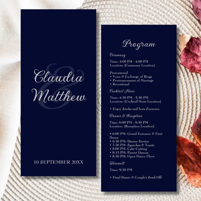 Bröllopsprogrammet elegant Navy Blue & Silver Scri Program (Elegant Navy Blue and Silver Script Wedding Program)