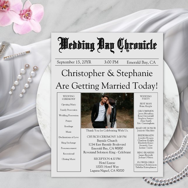 Bröllopsprogrammet Redigerbart modernt Chic - foto (Custom Gray Newspaper Style Elegant Script One Photograph Wedding Program)