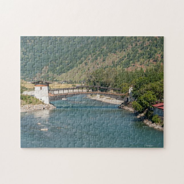 Bron till Punakha Dzong i Bhutan, Asien, Himalaya Pussel (Horisontell)