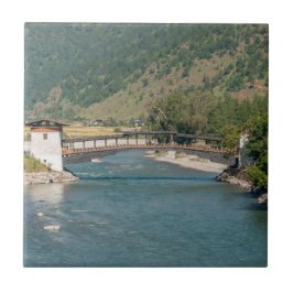 Bron till Punakha Dzong i Bhutan Kakelplatta