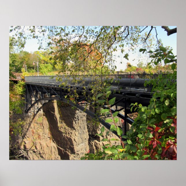 Bron vid Mary Ellen Kramer Underbar Falls Park, NJ Poster (Framsidan)