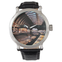 Bron, vid station armbandsur