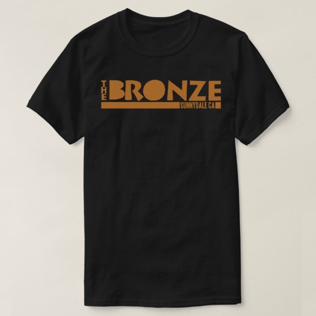 Bronze, Sunnydale, CA Essential T-Shirt (Design framsida)