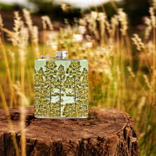 Bronzed Träd Fickplunta (Bronze Trees Hip Flask, has such a feeling of being outdoors, in its design!)