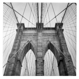 Brooklyn Bridge Black & White Photo Closeup Kakelplatta