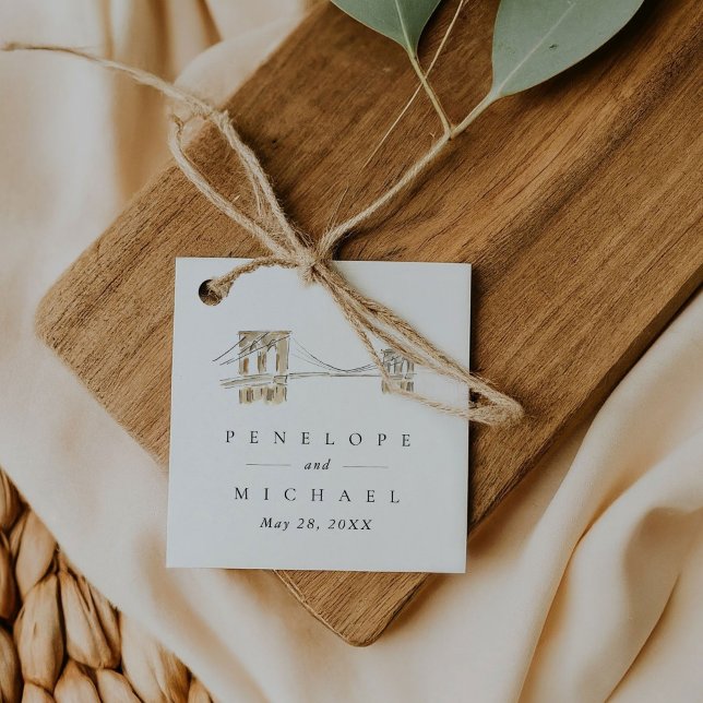 Brooklyn Bridge Chic New York City Bröllop Gåvor Etiketter (Chic New York City wedding favor gift tags featuring a watercolor Brooklyn Bridge.)