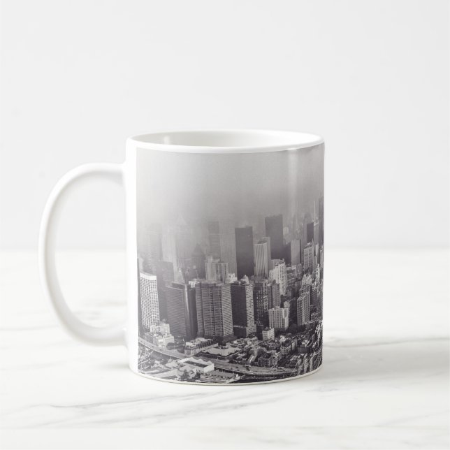 BROOKLYN BRIDGE NEW YORK A FOGGY DAY KAFFEMUGG (Vänster)