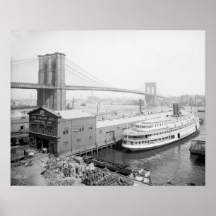 Brooklyn Bridge och kajer, 1905. Gammalt foto Poster