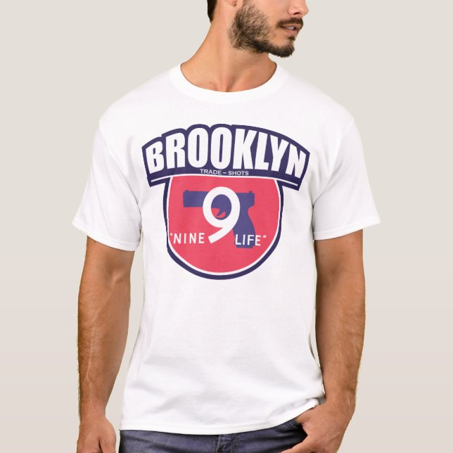 BROOKLYN-NINE-LIFE TEE (Framsida)