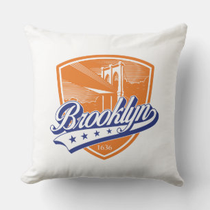 Brooklynsköld med Swoosh-design Kudde
