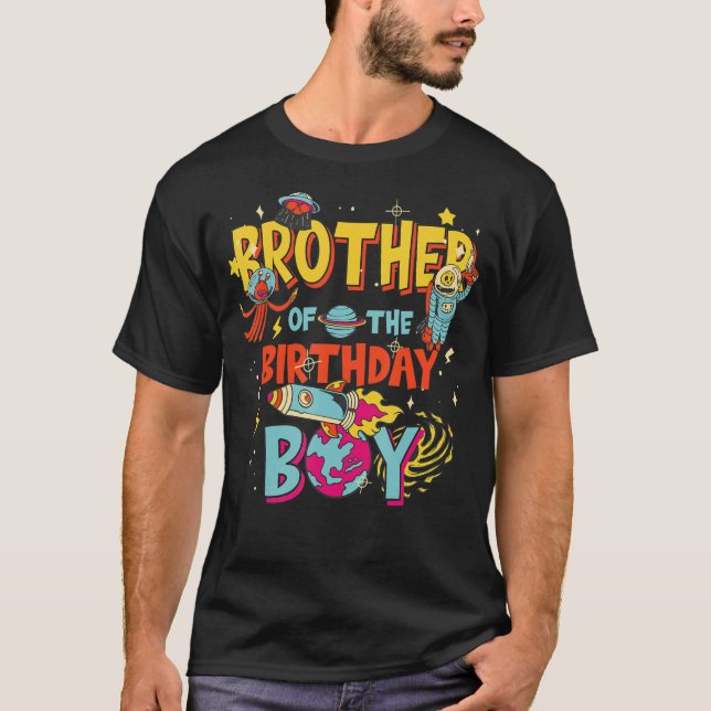 Bror till Birthday Boy Astronaut Boy Space Bd T Shirt (Framsida)