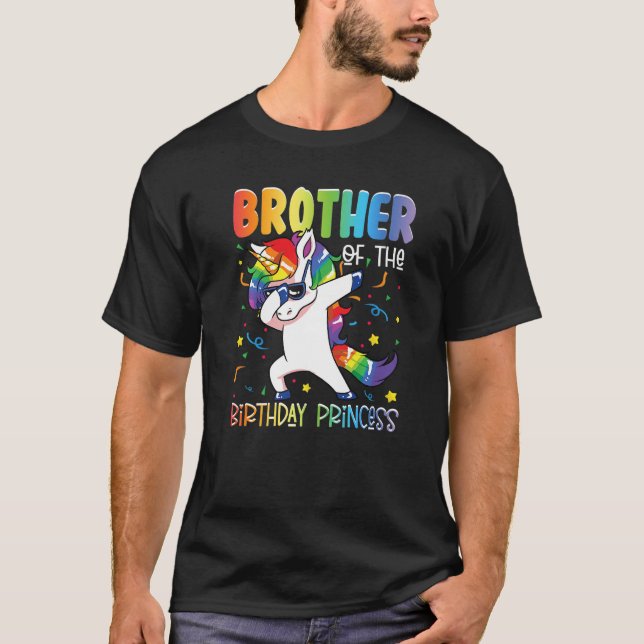 Bror till Birthday Princess Girl Dabbing Uni T Shirt (Framsida)