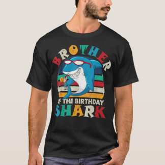 Bror till Birthday Shark Funny Retro Brother  T Shirt