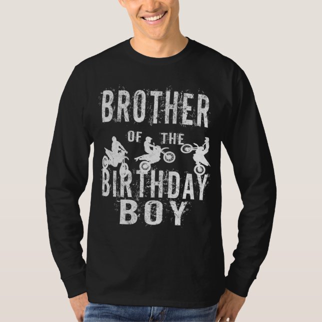 Bror till födelsedagspojken Dirt Bike B-day Party T Shirt (Framsida)