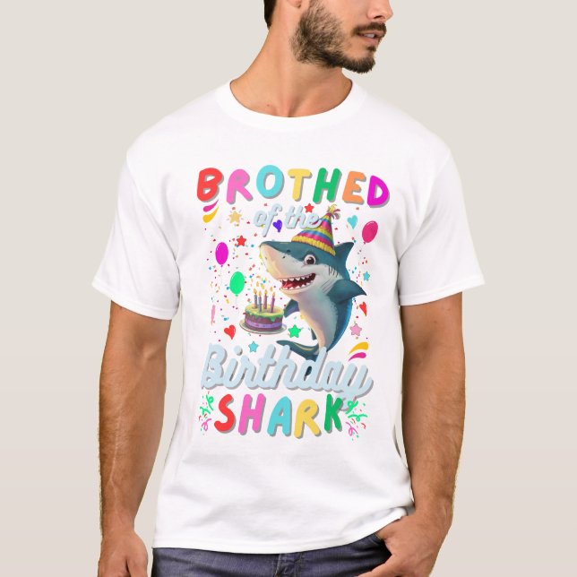 Bror till Shark Birthday Boy Girl T Shirt (Framsida)