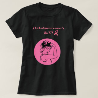 Bröstcancer Rosa Kick Butt Kvinnor T-Shirt