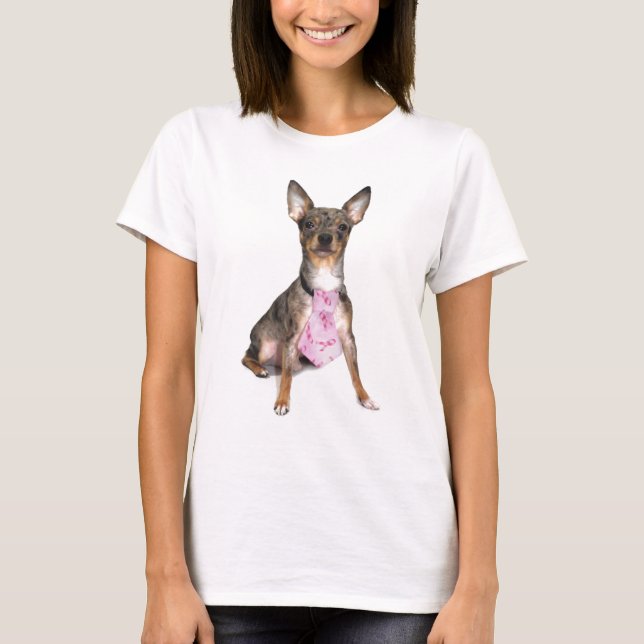 Bröstcancermedvetenhet Manny den Merle chihuahuaen T Shirt (Framsida)