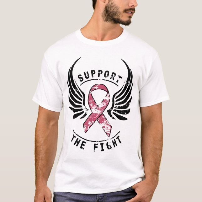 Bröstcancermedvetenhetservice som slagsmålrosorna t shirt (Framsida)
