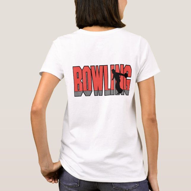 Bröstkorgar i rött tee shirt (Baksida)