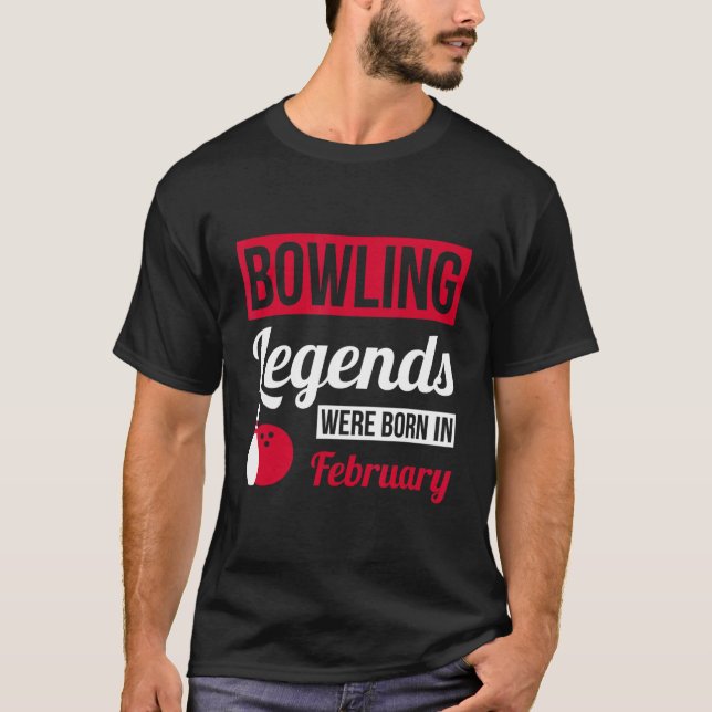 Bröstkorgen föddes i februari t shirt (Framsida)
