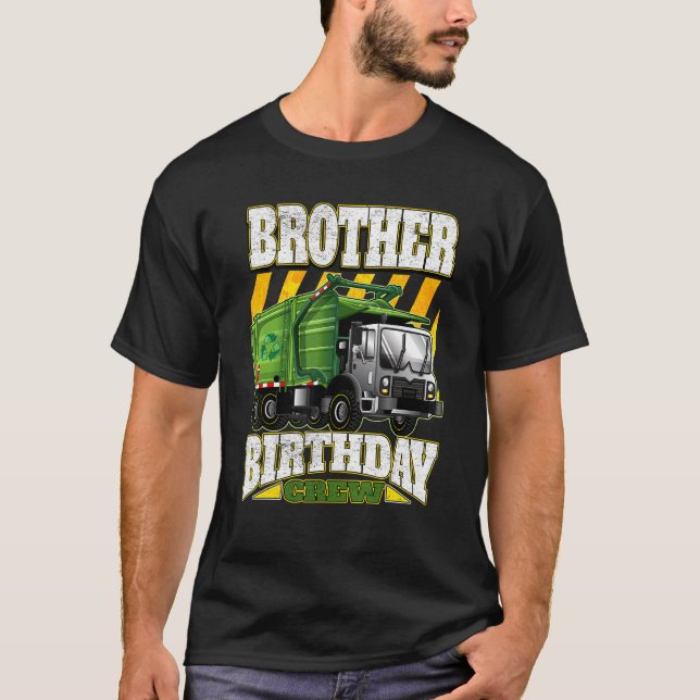 Brother Birthday Crew Sopor Lastbilar T Shirt (Framsida)