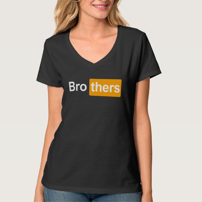 Brothers Ideas   Bro Thers Brothers Hub T Shirt (Framsida)