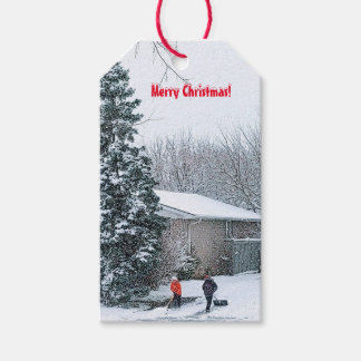 Brothers Shoveling Snö Gift Märkres Presentetikett