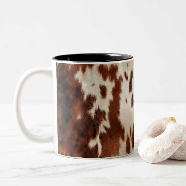 Brown Black White Cowhide Två-Tonad Mugg (Med munk)