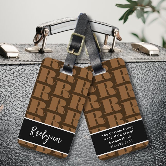 Brown Black White Modern Monogram Initial Brev Bagagebricka (Skapare uppladdad)