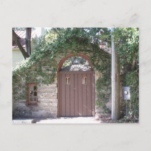 BROWN COURTYARD DOOR VYKORT