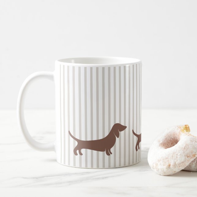 Brown Dachshunds på Beige Rand Kaffemugg (Med munk)