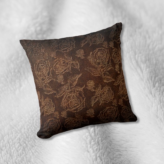 Brown Faux Embossed Ro Leather Kudde (Skapare uppladdad)