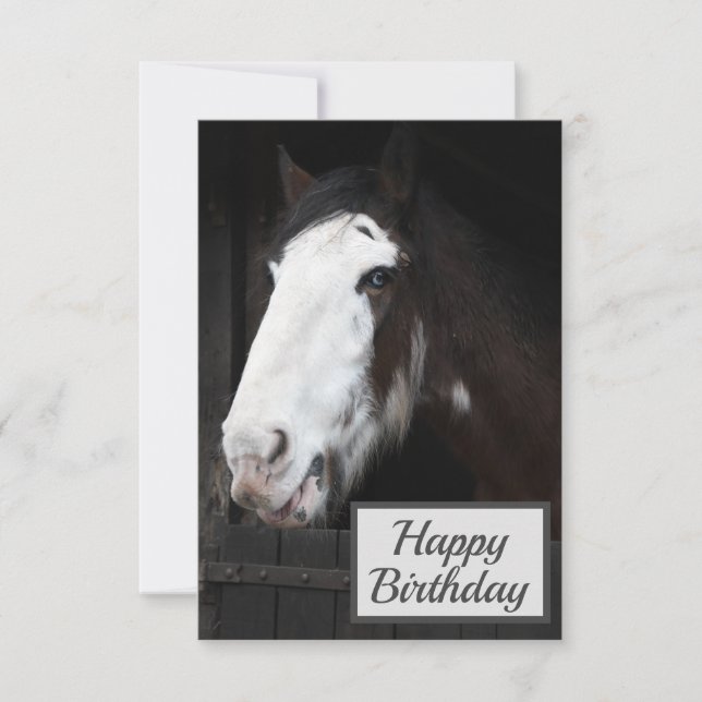 Brown Horse på Farm Grattis på födelsedagen Card Kort (Framsida)