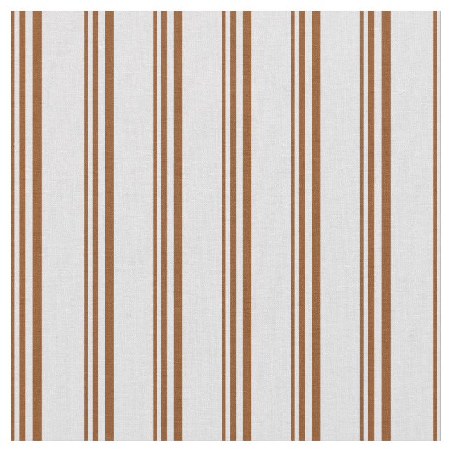 Brown & Lavender Färgad Mönster i Rand Tyg (Närbild)