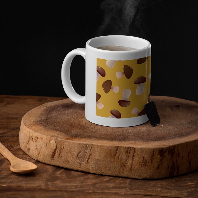 Brown Mushroom Mönster på Mustard Gult Kaffemugg (Skapare uppladdad)