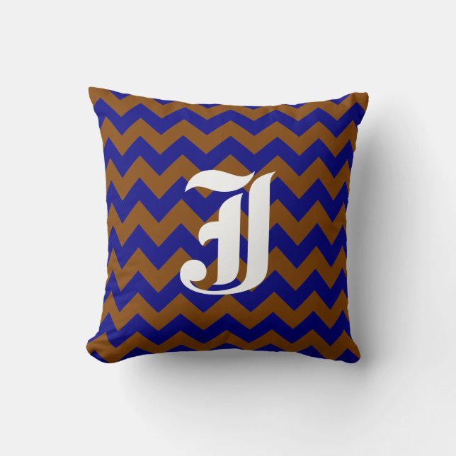 Brown Navy Zigzag Mönster med Monogram Kudde (Framsida)
