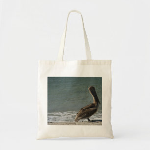 Brown Pelican vid Beach Photo Tygkasse