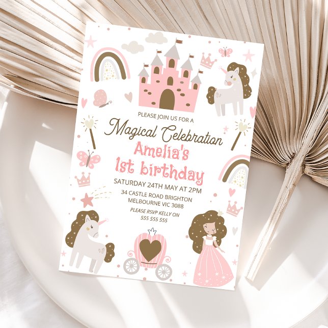 Brown Rosa Princess Unicorn 1:a födelsedagen Inbjudningar (A magical celebration 1st birthday invitation for baby girl with princess, unicorn and castle.)