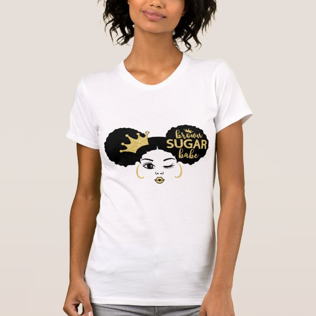 Brown Sugar Babe in Black och Guld T Shirt (Framsida)