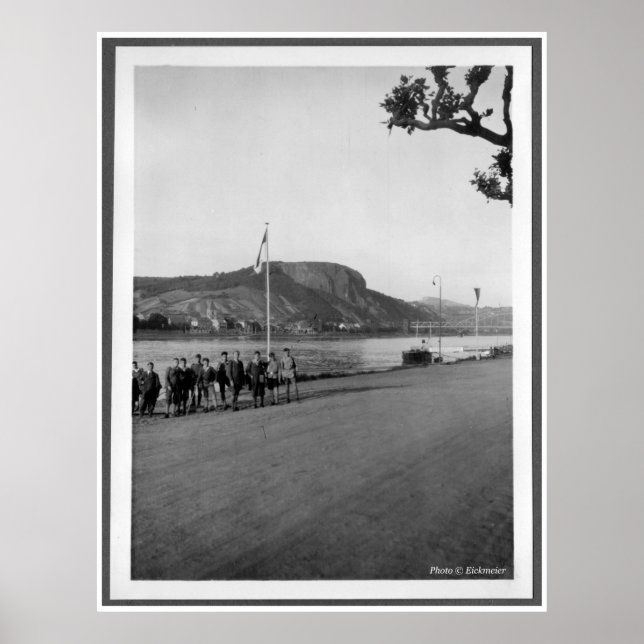 Brücke von Remagen bridge Erpel - Tyskland före kr Poster (Framsidan)