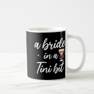 Brud 2025 Bröllop Brudpartaj Brud i en liten Bi Kaffemugg
