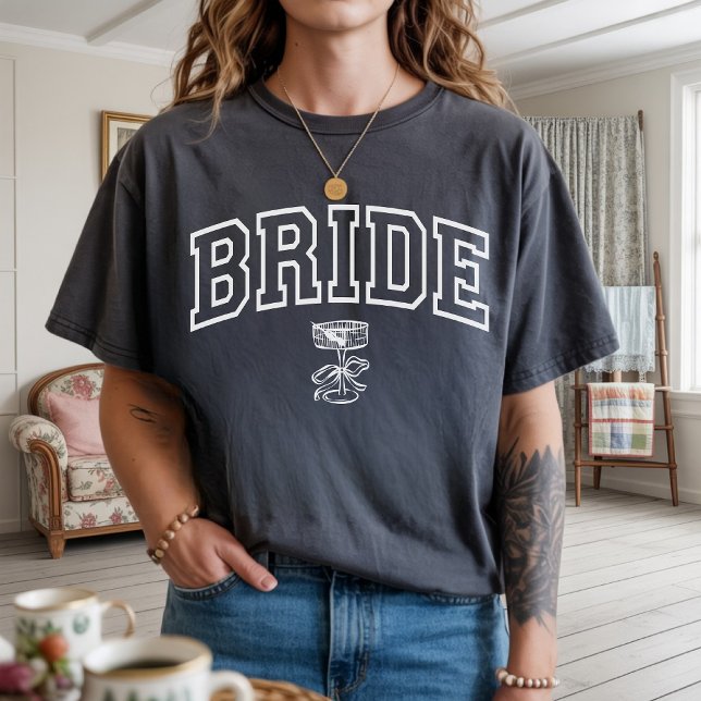 Brud & brudtjej matchande skjorta för bröllopskväl t shirt (Bridesmaid Shirt for Bachelorette Party, Bridesmaid Sweatshirt for Bridal Parties)