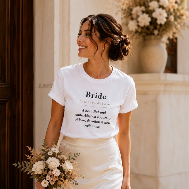 Brud Definition T-Shirt | Personlig Brudgåva (Skapare uppladdad)