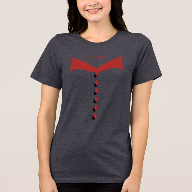 Brud Röda Bröllopsklänning T-shirt (Framsida)