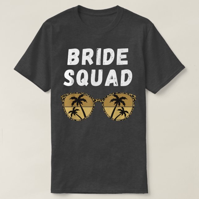 Brud Sällskap Bröllopsjubileum Bröllopsfest Framti T Shirt (Design framsida)