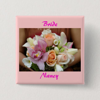 Bruden knäppas knapp