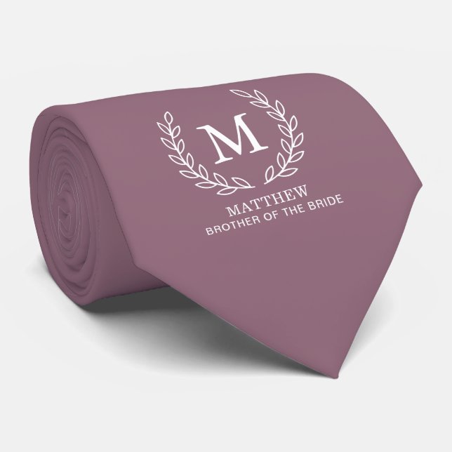 Brudens bror vigselmonogram i mauve slips (Rullad)