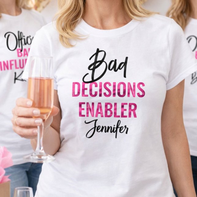 Brudens möhippa som möjliggör dåliga beslut t shirt (Skapare uppladdad)